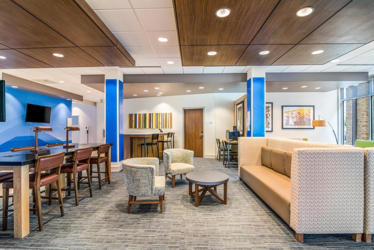 Holiday Inn Express & Suites - Asheboro By Ihg Kültér fotó