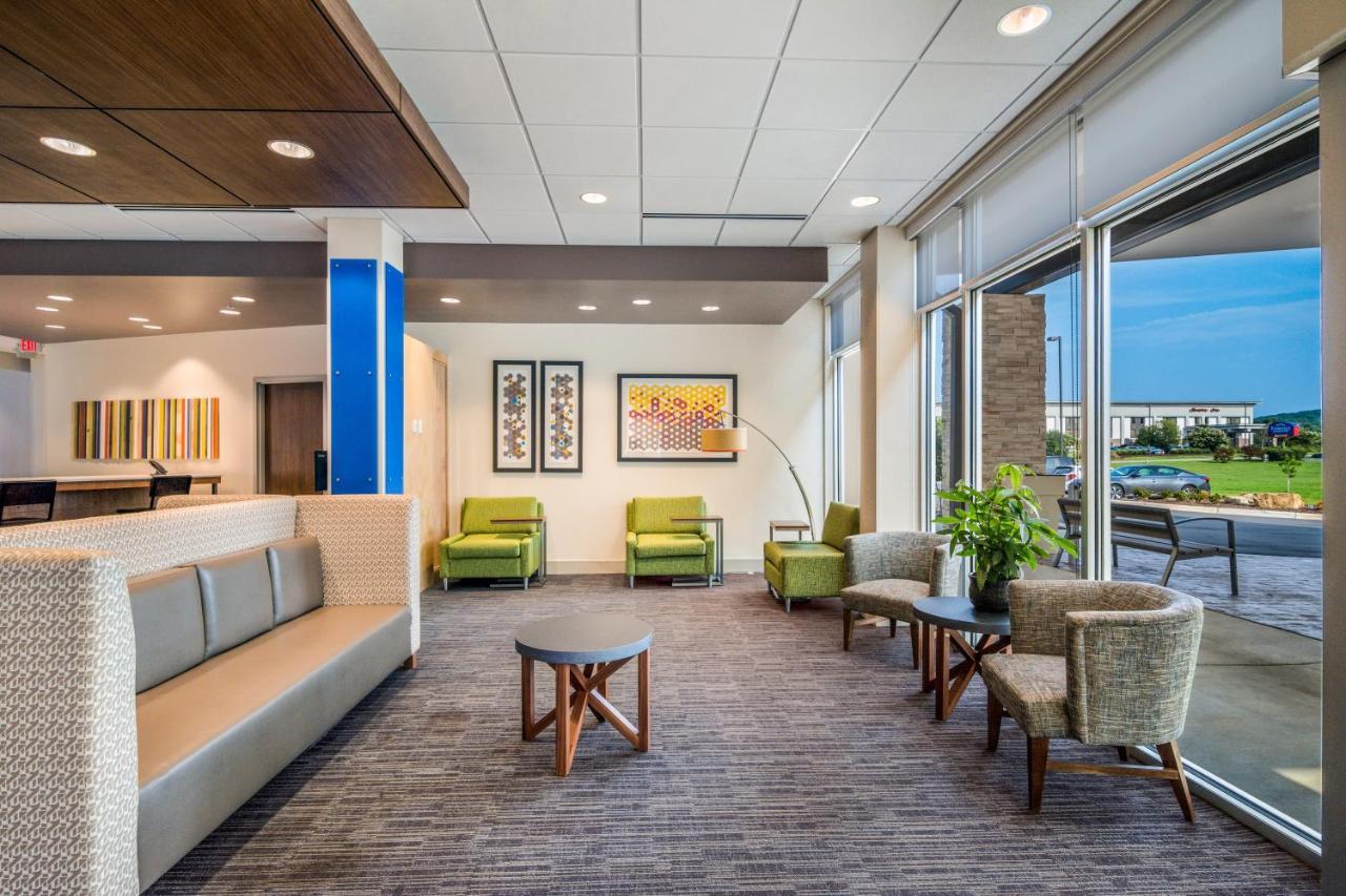 Holiday Inn Express & Suites - Asheboro By Ihg Kültér fotó