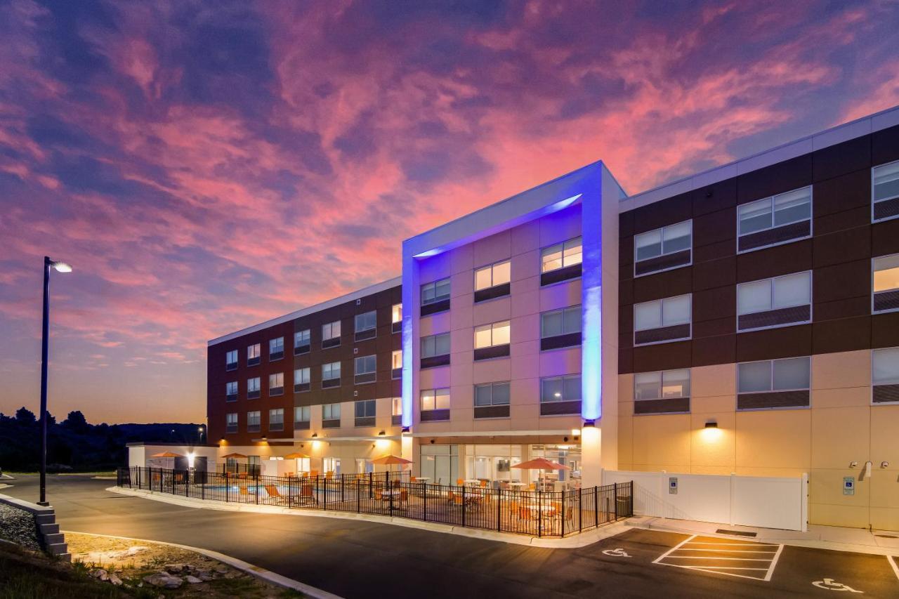 Holiday Inn Express & Suites - Asheboro By Ihg Kültér fotó
